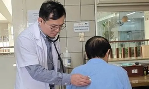 70% 'nốt mờ' phổi nhỏ dưới 3cm có thể ác tính, bác sĩ khuyến cáo gì?