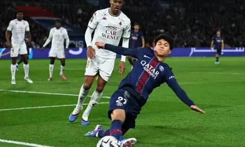 Tài năng gốc Philippines đi vào lịch sử PSG