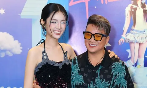 Đàm Vĩnh Hưng nhận xét bất ngờ về học trò Izara