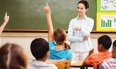 Tiết vượt định mức có được tính vào tổng số tiết dạy thực tế của giáo viên?