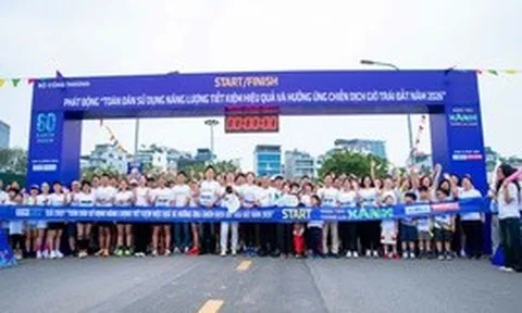 Hơn 2.000 người tham gia giải chạy hưởng ứng tiết kiệm năng lượng và Giờ Trái đất