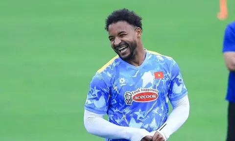 Xuân Son không còn tập riêng, Đình Trọng xúc động ngày trở lại