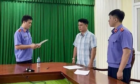 Vụ nữ sinh tử vong ở Vĩnh Long: Khởi tố 2 nguyên cán bộ công an