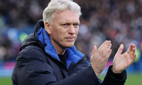 Viễn cảnh Everton bị loại khỏi Champions League