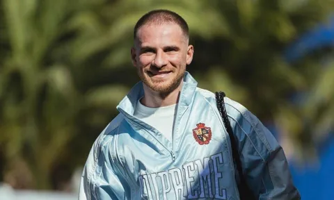 Không nhận ra nhà vô địch World Cup 2022