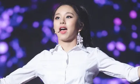 Chaeyoung (TWICE) hoãn lịch xuất cảnh vì vấn đề sức khỏe