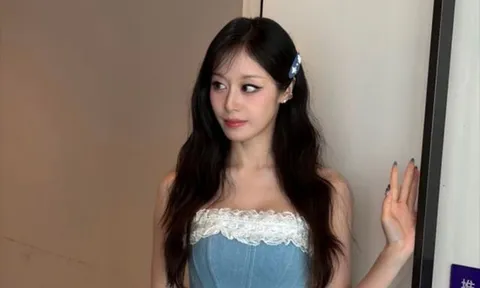 Ji Yeon (T-ara) gây sốt với 'vòng eo con kiến', visual ngày một thăng hạng