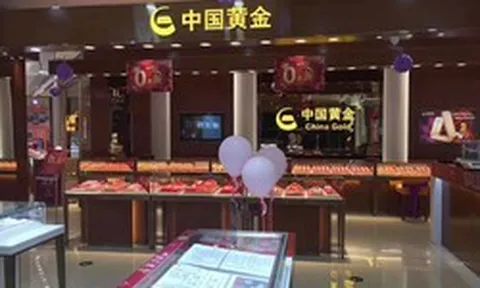 Người phụ nữ đặt trước 60kg vàng tại thương hiệu lớn, thanh toán đầy đủ, 6 năm sau quay lại lấy thì được báo: "Cửa hàng đã đóng cửa"