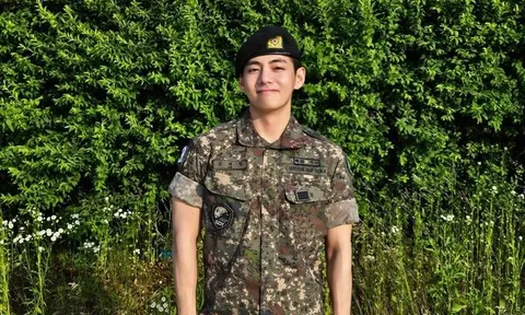 BTS bị chỉ trích vì bình luận ngoại hình của V sau xuất ngũ