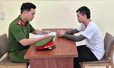 Truy tố 2 TikToker "Tàng Keng Ông Trùm" và "Dù Bầu Trời"