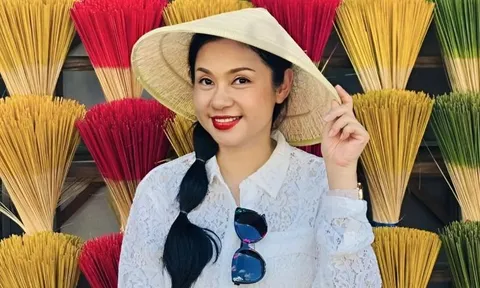 Diễn viên Việt Trinh công khai 'hẹn hò'