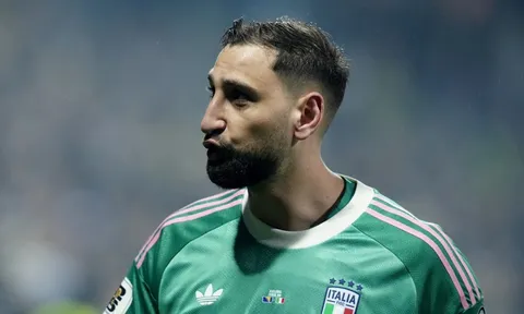 Tuyển Italy gây phẫn nộ