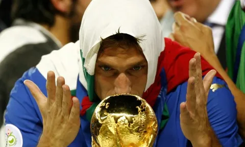 Chuyện chưa biết về Totti