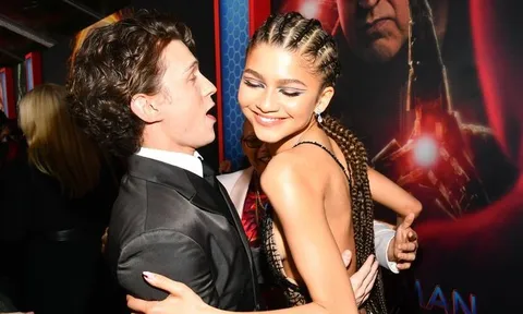 Zendaya tiết lộ khoảnh khắc nhận ra Tom Holland là 'định mệnh' đời mình