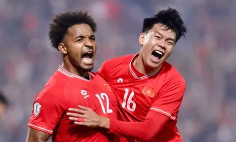 Tuyển Việt Nam tụt hạng FIFA