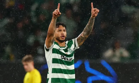 Hiểm họa Luis Suarez trước mặt Arsenal