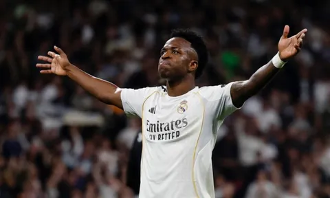 Real Madrid ở cửa dưới, Arsenal áp đảo