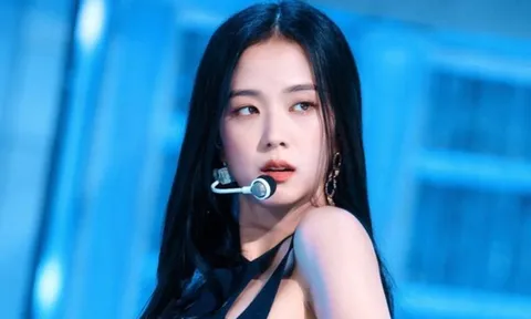 Jisoo (BLACKPINK) chi mạnh tay để làm điều đặc biệt cho nhân viên