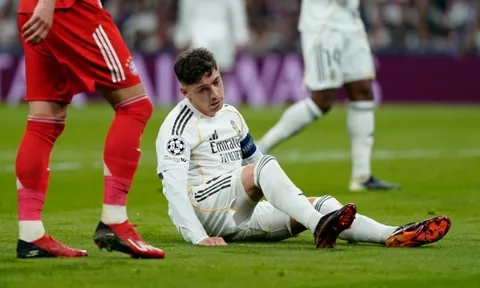 Real Madrid sống nhờ phép màu, chết vì thực tế