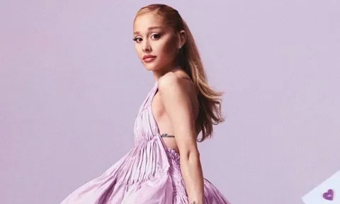 Ariana Grande khiến fan đứng ngồi không yên