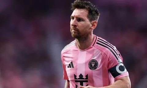 Messi lại tạo cơn sốt vé