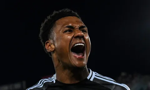 HLV Tuchel đã sai?