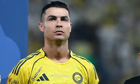 Sáng tỏ vụ Ronaldo bị tước bàn thắng