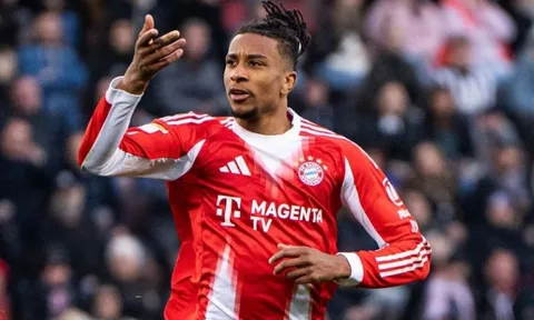 Bayern lập kỳ tích trước ngày tái đấu Real