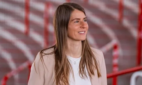 Nữ HLV 9x đi vào lịch sử bóng đá nam châu Âu