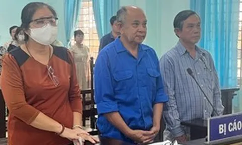 Không chấp hành án, vợ chồng ông chủ thương hiệu đậu phộng Tân Tân bị phạt tù