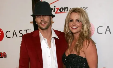 Chồng cũ lên tiếng về việc Britney Spears tự nguyện vào trung tâm cai nghiện