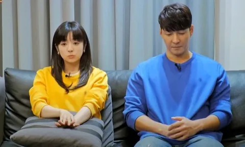 Tài tử Shim Hyung Tak gây tranh cãi trở lại vì cách đối xử với vợ kém 18 tuổi