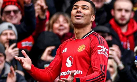 Casemiro gây tiếc nuối