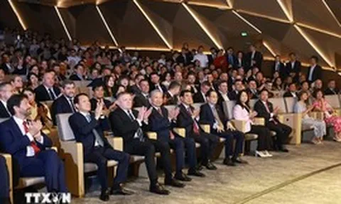 Tổng Bí thư, Chủ tịch nước Tô Lâm và Thủ tướng Slovakia dự Hòa nhạc hữu nghị Việt Nam - Slovakia