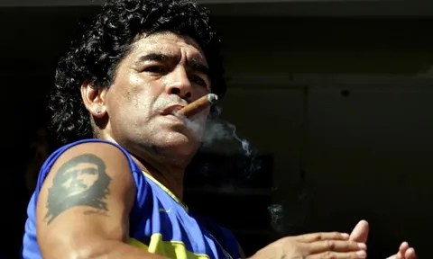 Cáo buộc chấn động về cái chết của Maradona