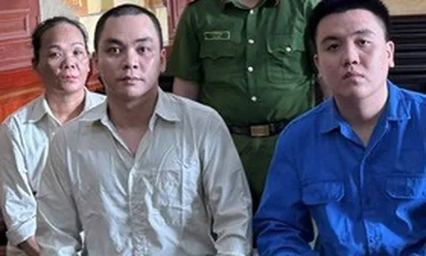 Mẹ con cùng vào tù vì làm điều phi pháp