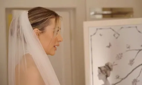 Hé lộ bí mật đằng sau đám cưới triệu đô không giấy kết hôn của giới siêu sao Mỹ