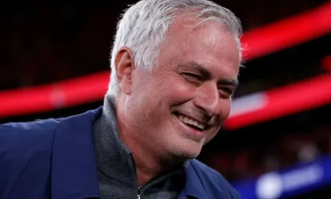 Mourinho cảnh báo Real Madrid về Mbappe, Vinicius