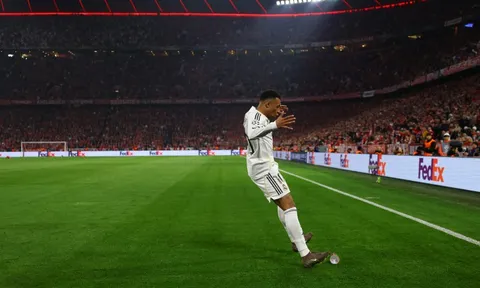 Mbappe vẫn bất lực trước Champions League