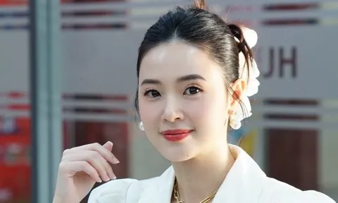 Sao Việt: Diễn viên Midu khoe nhan sắc trong veo