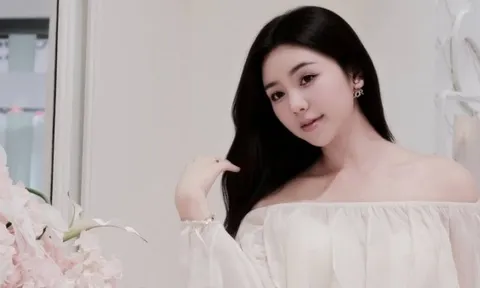 Đời thường xinh đẹp, gợi cảm của diễn viên Quỳnh Kool