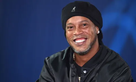 Biệt thự triệu euro của Ronaldinho gây chú ý