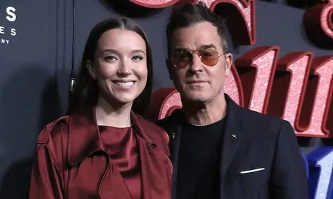 Nam diễn viên Justin Theroux lên chức bố ở tuổi 54, đón con đầu lòng với vợ kém 22 tuổi