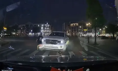 Người đàn ông nước ngoài nổ súng sau va chạm giao thông