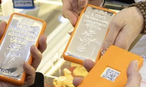 Giá bạc hôm nay lên cao nhất 5 tuần