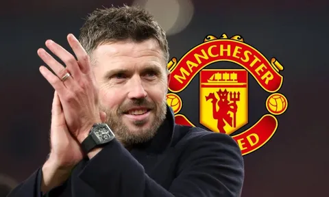 Carrick đánh lừa tất cả