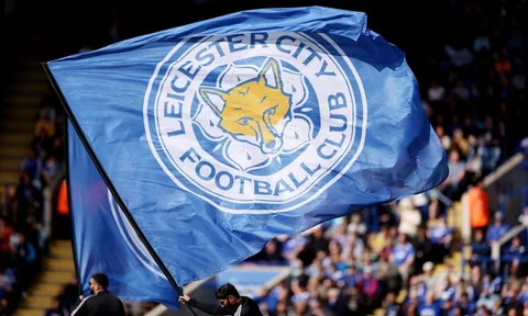 Leicester City đứng trước cú rơi lịch sử