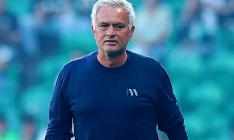 Vinicius phản đối Mourinho trở lại Real Madrid