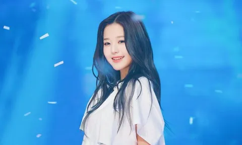 Jang Wonyoung vướng lùm xùm lợi dụng danh tiếng