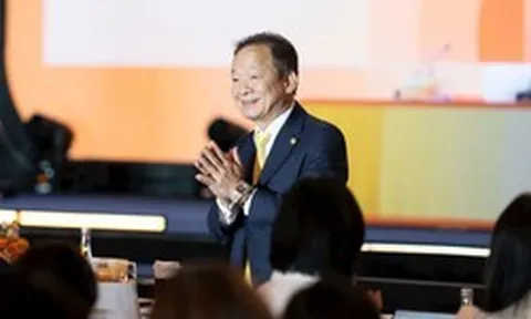 Cổ đông nói app ngân hàng SHB còn ít tính năng, muốn bổ sung xác thực tài khoản qua VNeID: Chủ tịch Đỗ Quang Hiển phản hồi